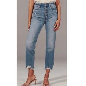 Abercrombie & Fitch High Rise Super Skinny Ankle Jean